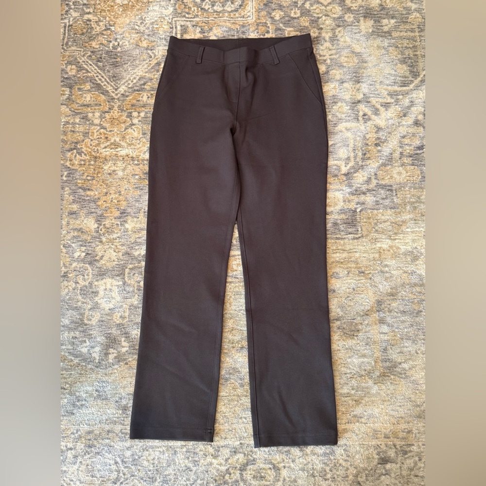 Quince Ultra-Stretch Ponte Straight Leg Pants Steel Grey size Medium
